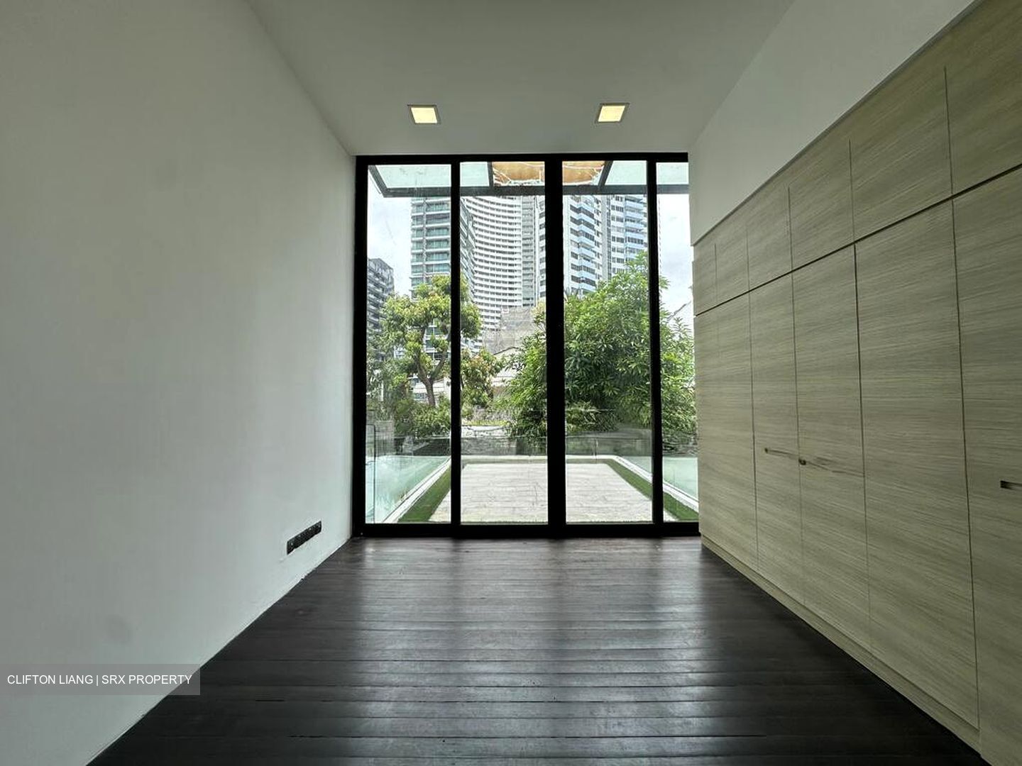 Cairnhill Road (D9), Detached #498513531